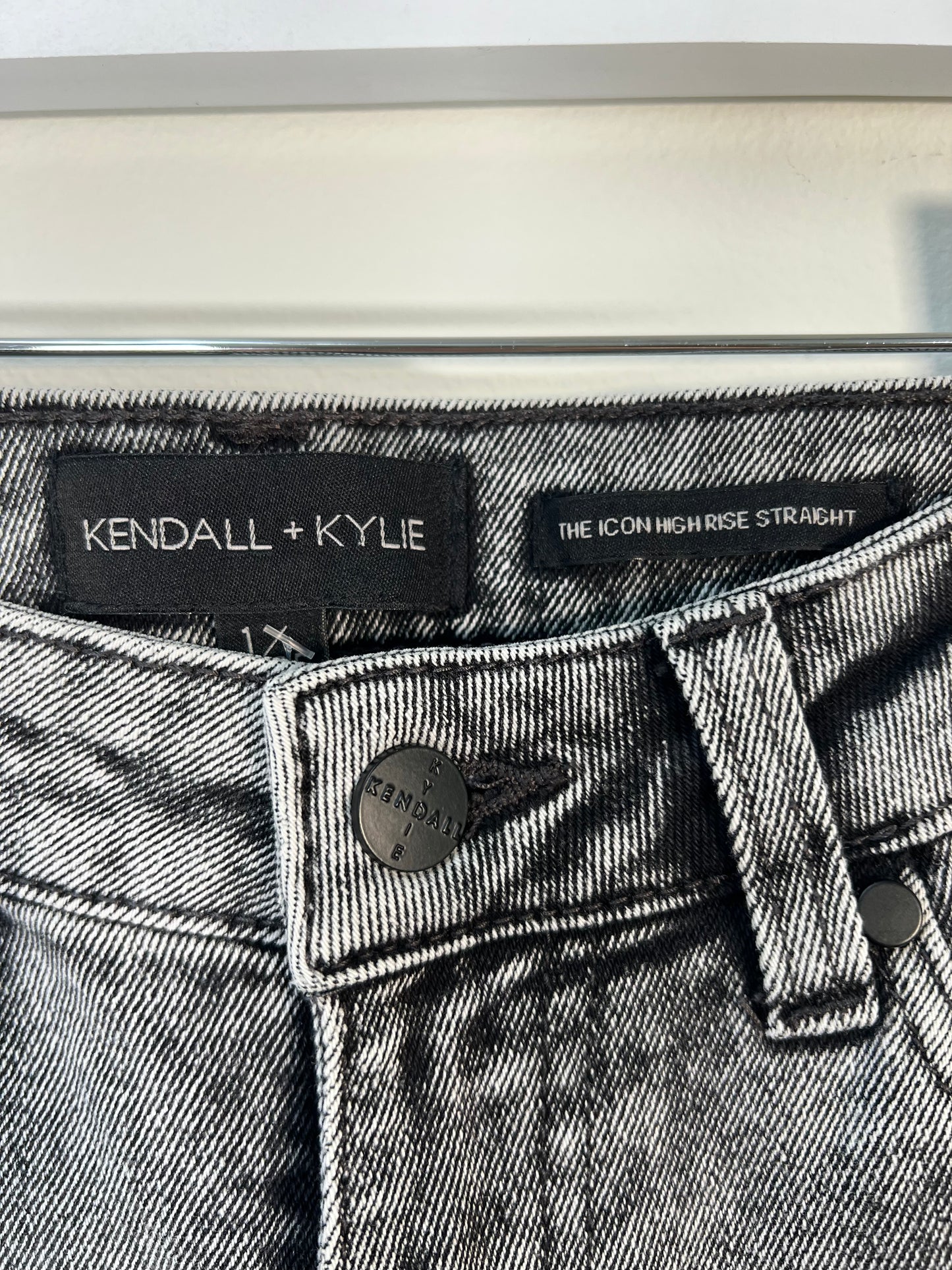 1/25 Kendall + Kylie High Rise Denim Jeans
