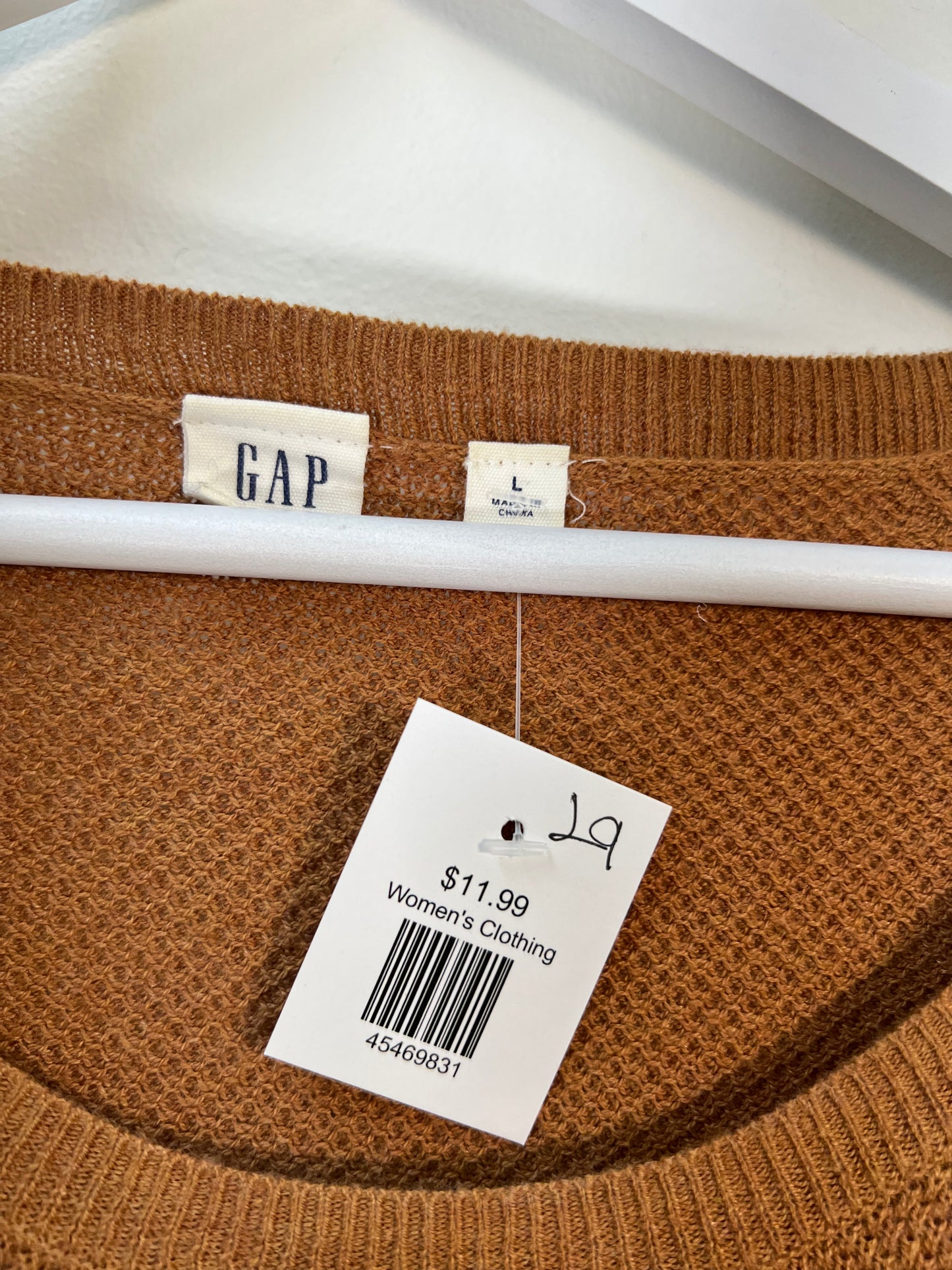 L Gap Sweater