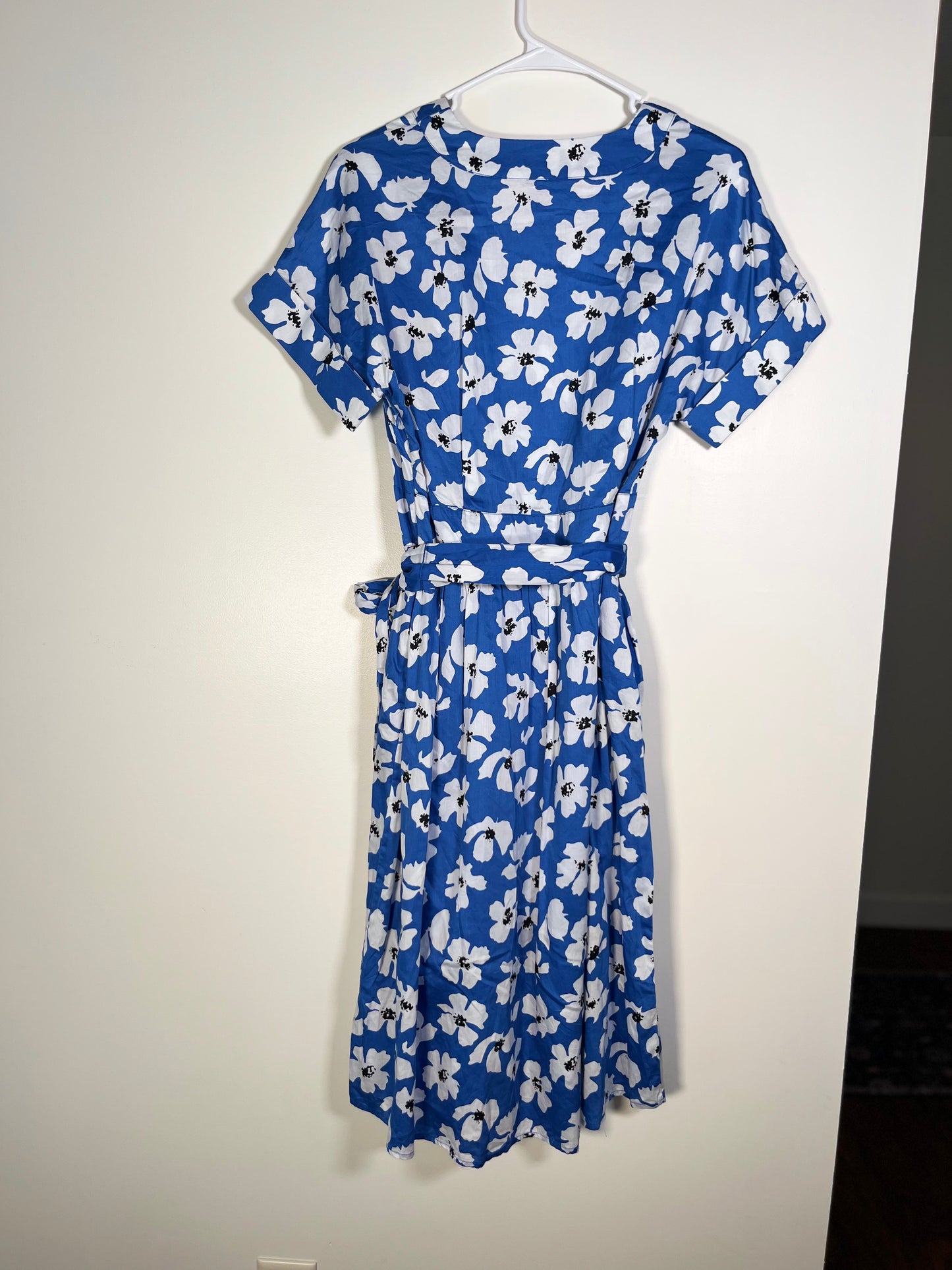 Small Who What Wear Blue Floral Dress