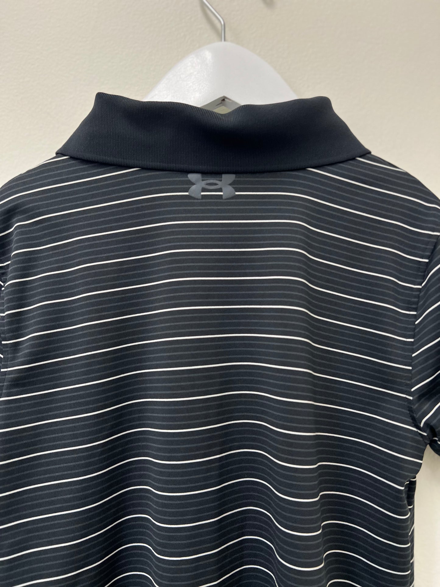 S Under Armour Shirt