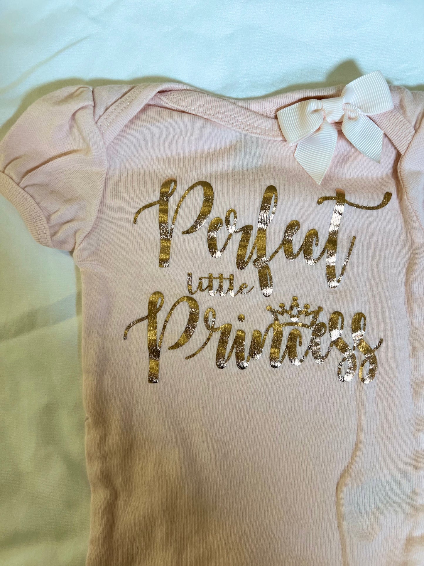0-3 Month Gerbers Bodysuit Set