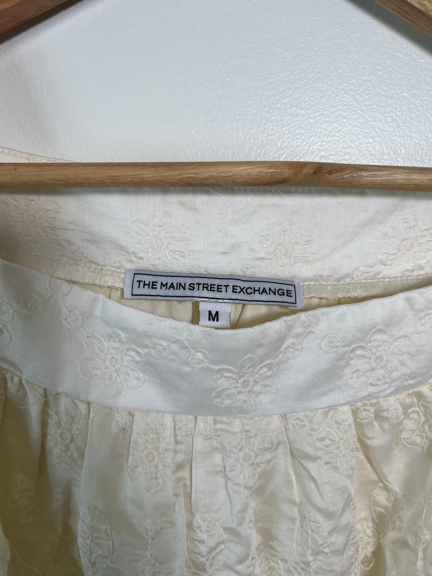 Medium The Mainstreet Exchange Cream Lace Blouse