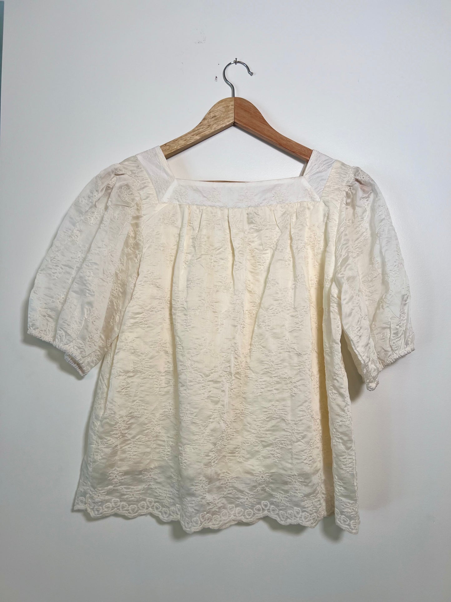 Medium The Mainstreet Exchange Cream Lace Blouse