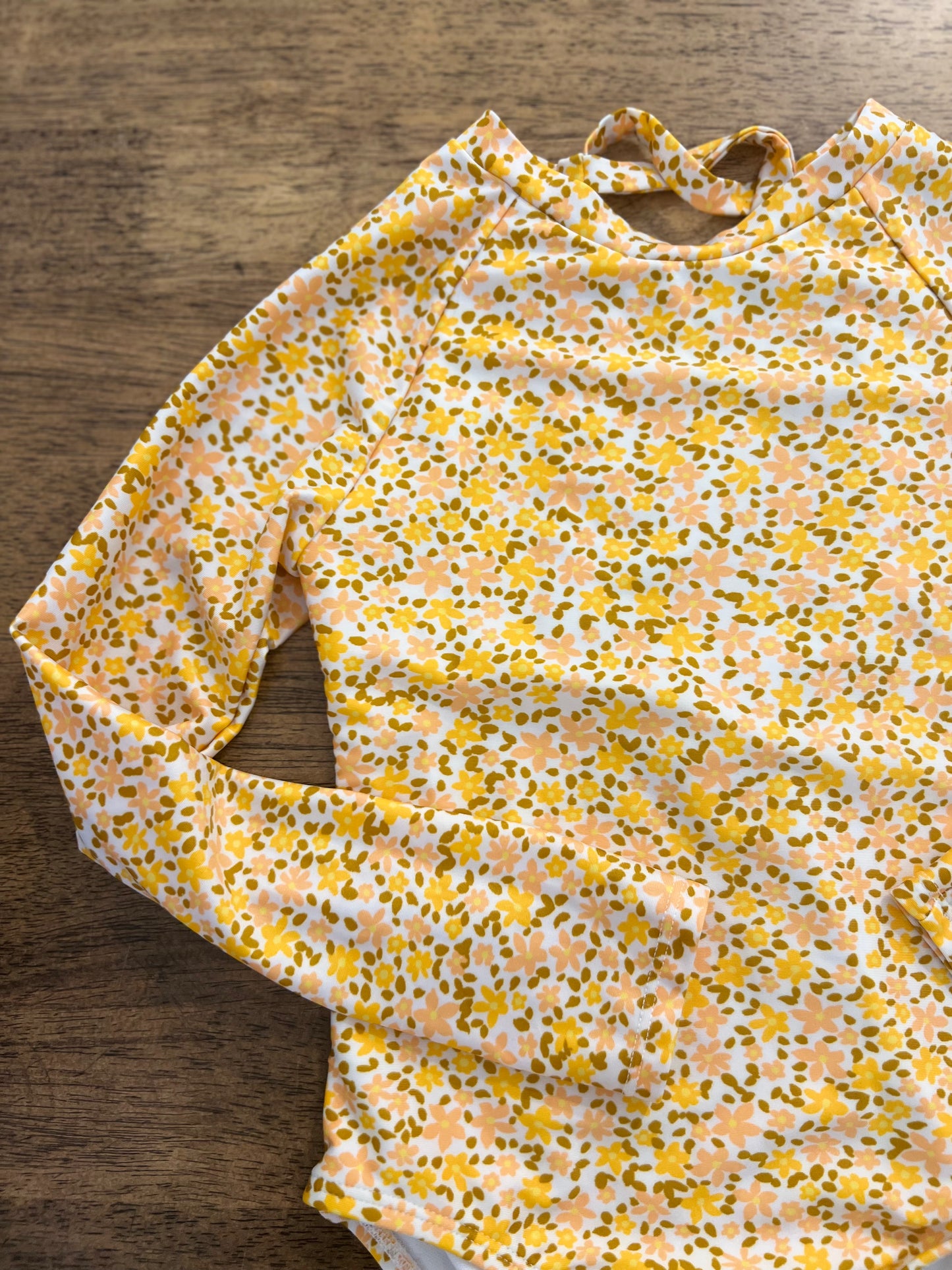 S (6/7) Art Class Yellow Floral Swimsuit