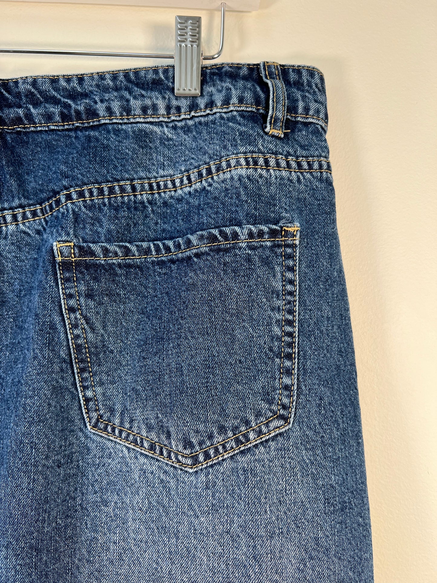 XL The Main Street Exchange Denim Skirt