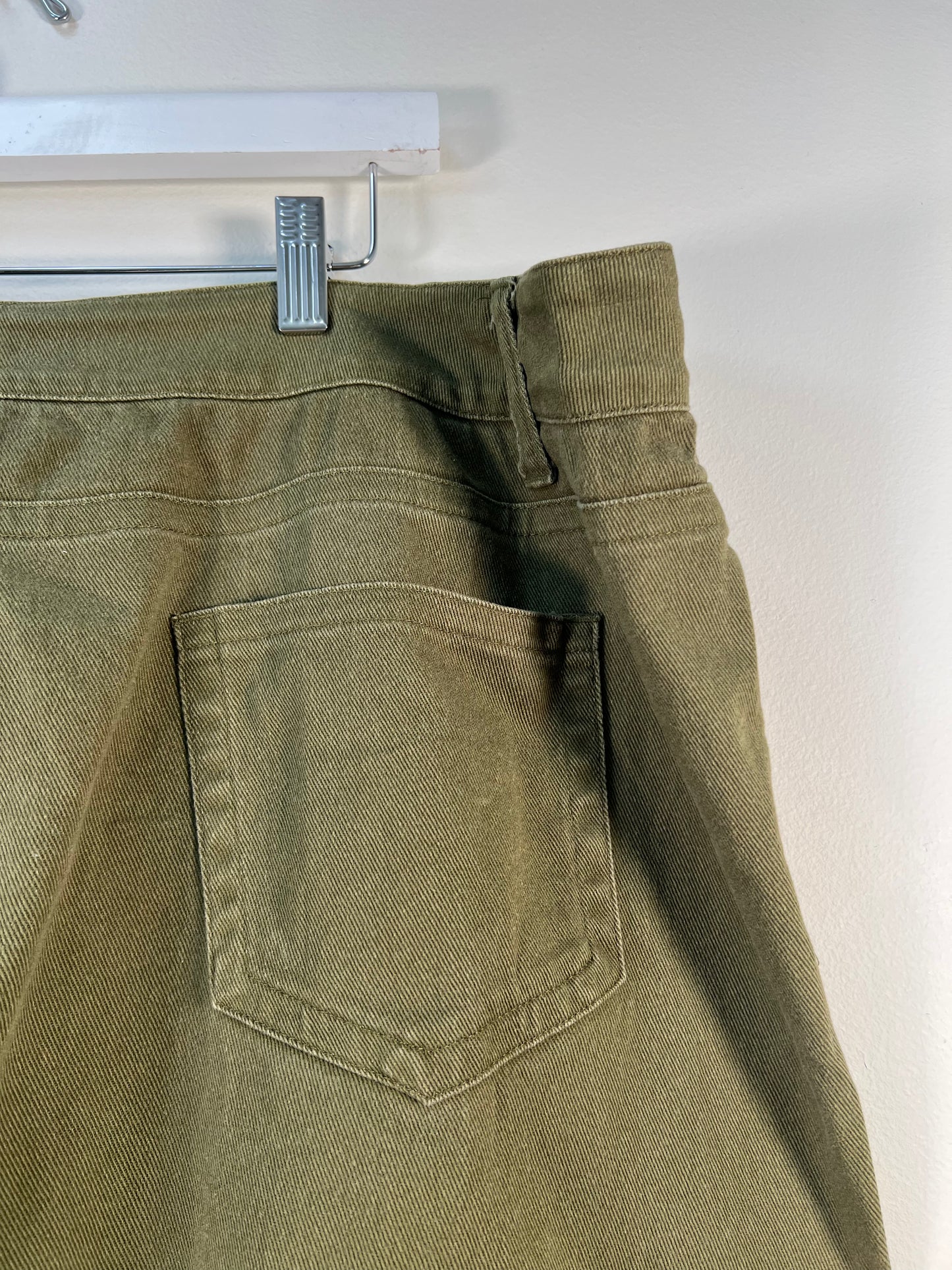 XL The Main Street Exchange Skirt