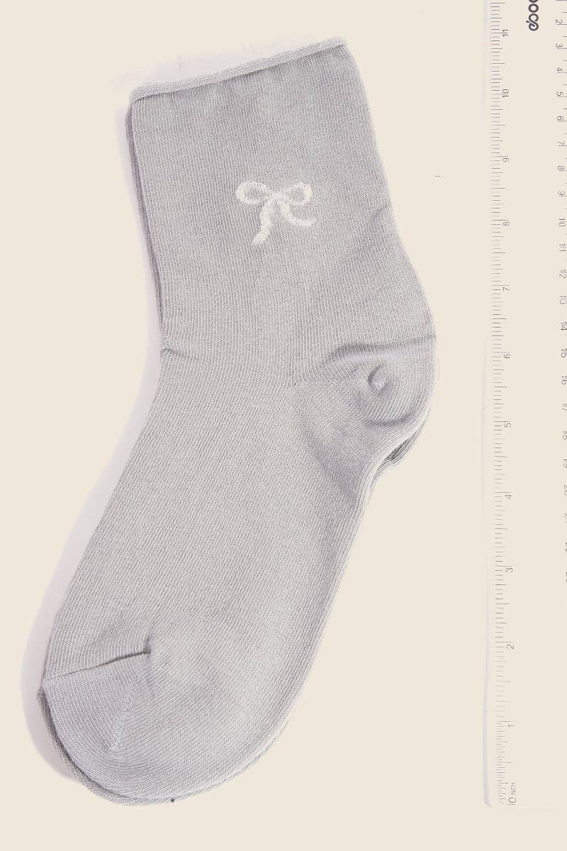 Sparkling Ribbon Bow Engraved Socks | Gray