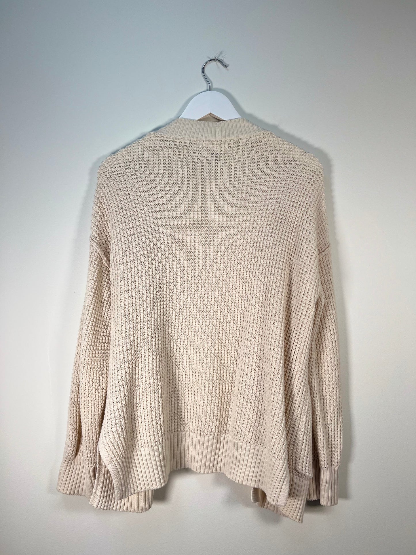 XS Universal Thread Cream Cardigan