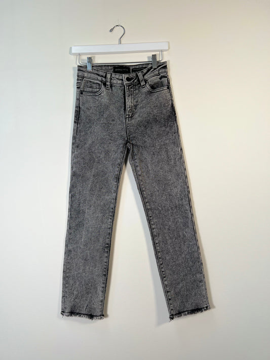 1/25 Kendall + Kylie High Rise Denim Jeans