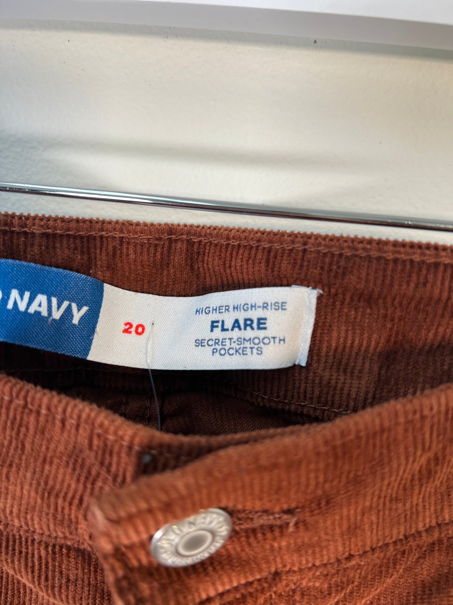 20 Old Navy Flare Jeans