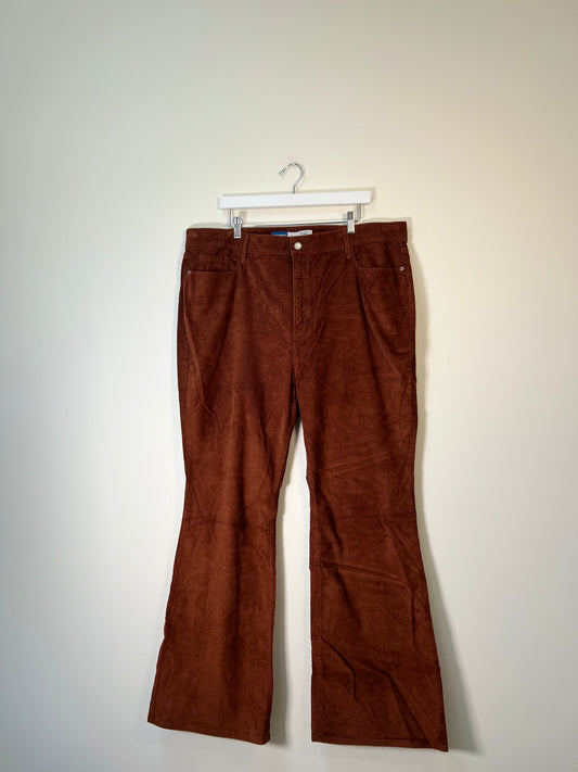 20 Old Navy Flare Jeans