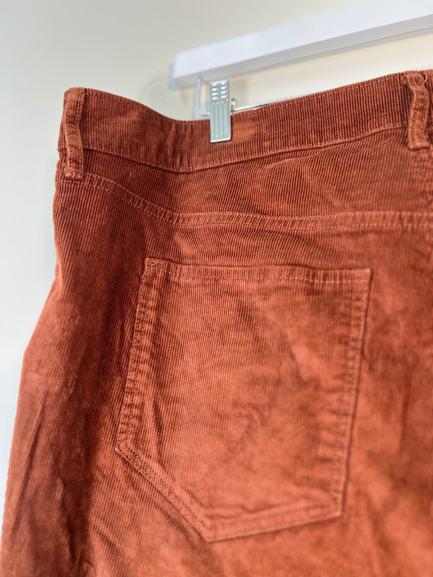 20 Old Navy Flare Jeans