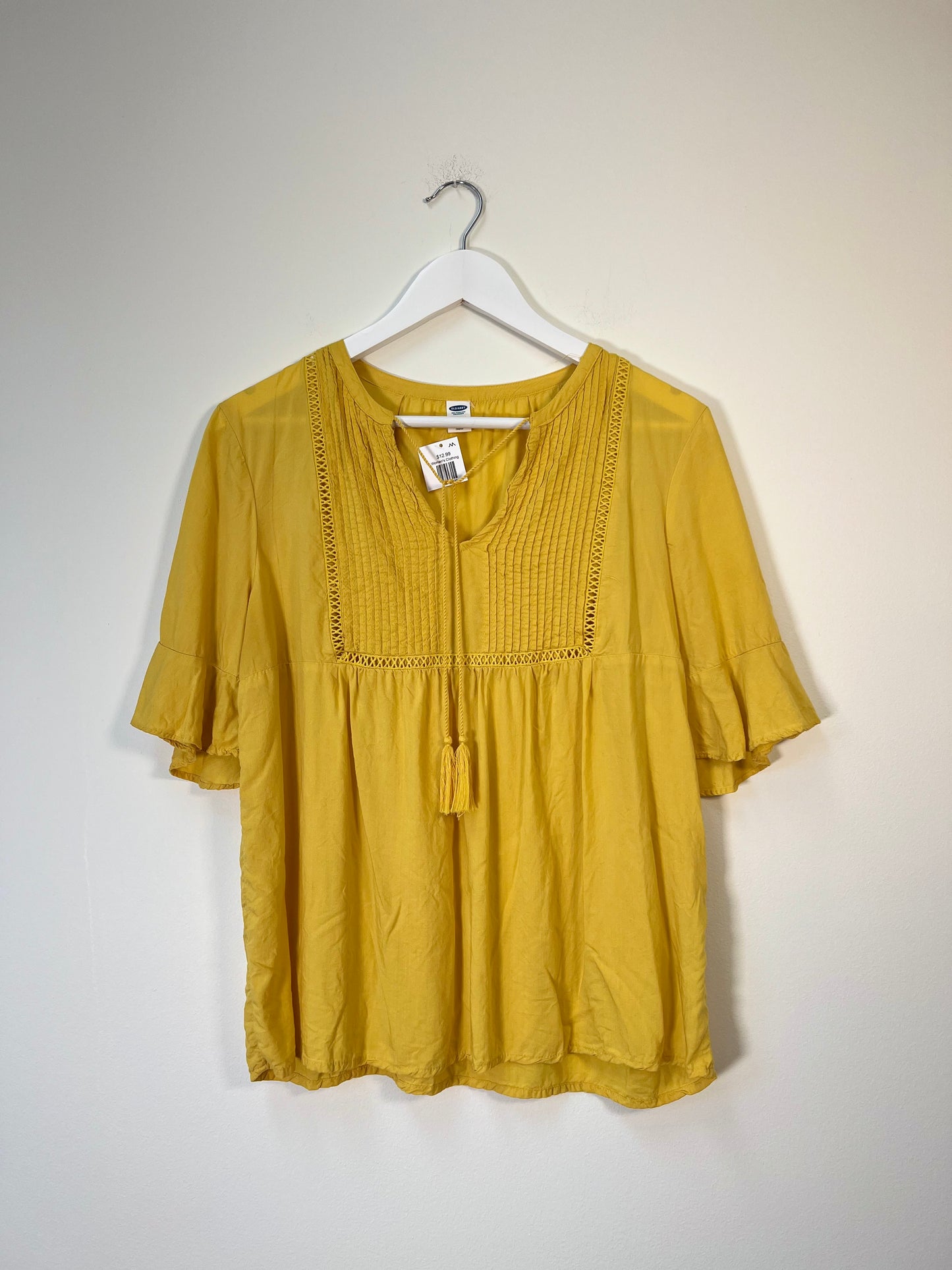 M Old Navy Blouse