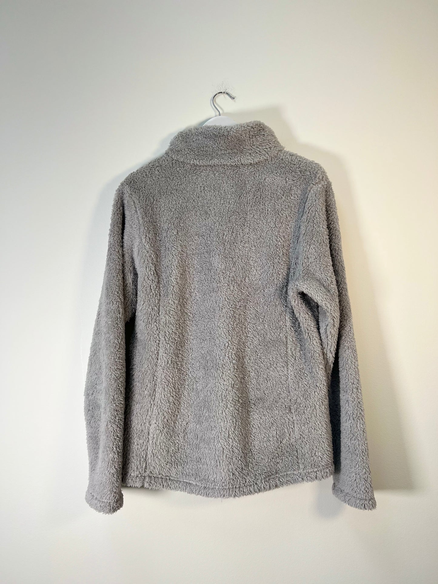 L Patagonia Fleece Jacket