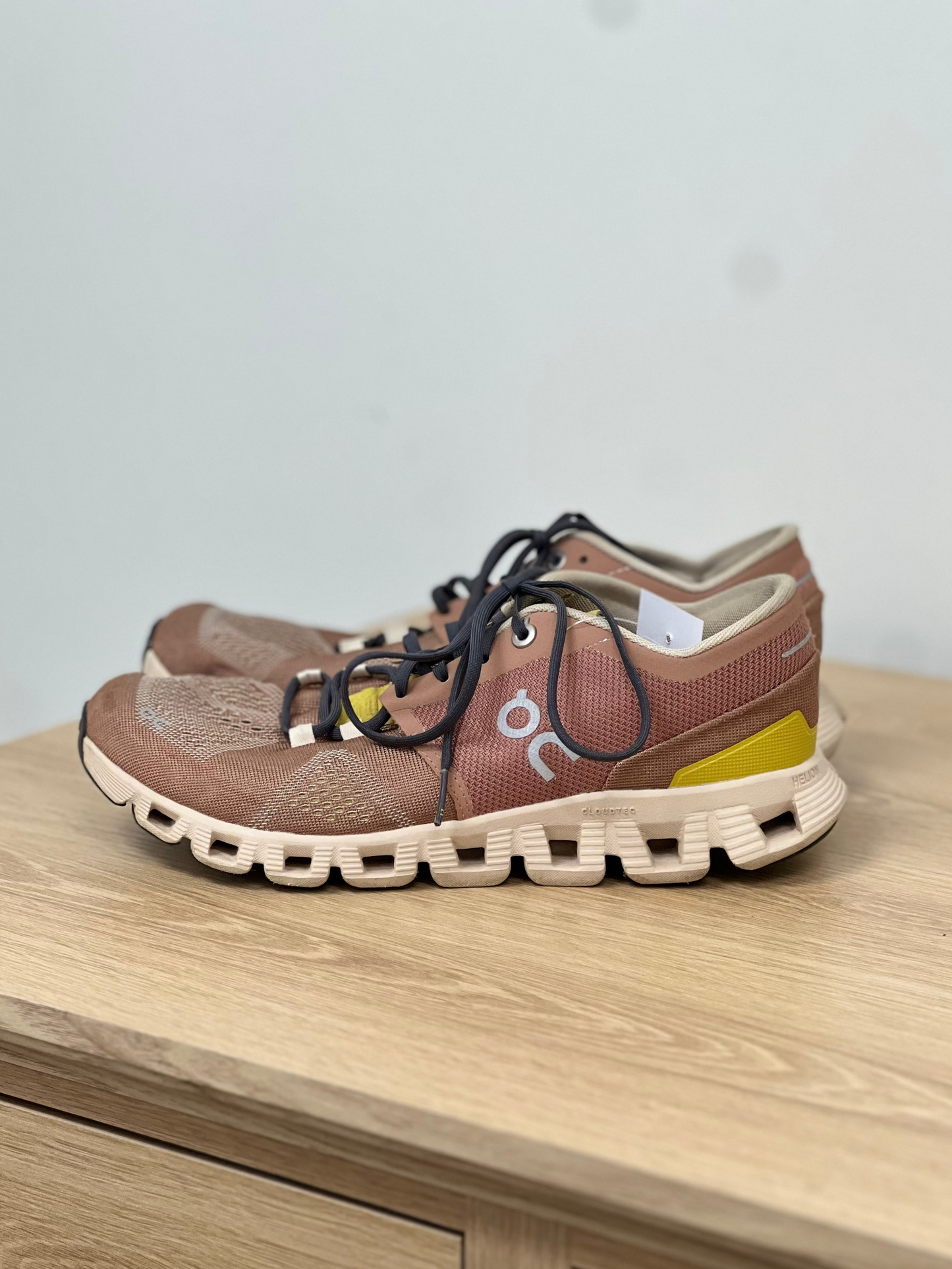 On Cloud X Women's Sneakers