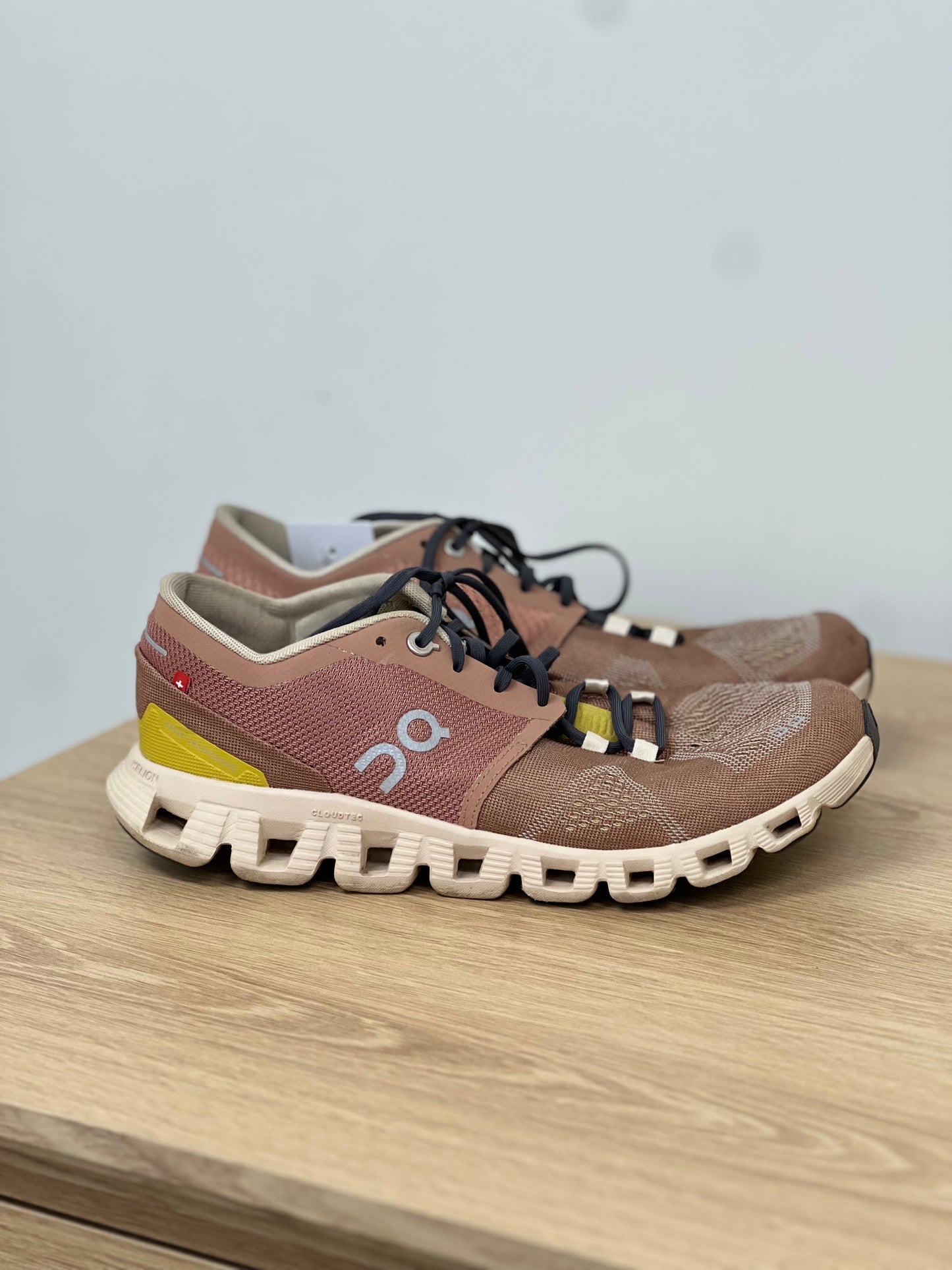 On Cloud X Women's Sneakers