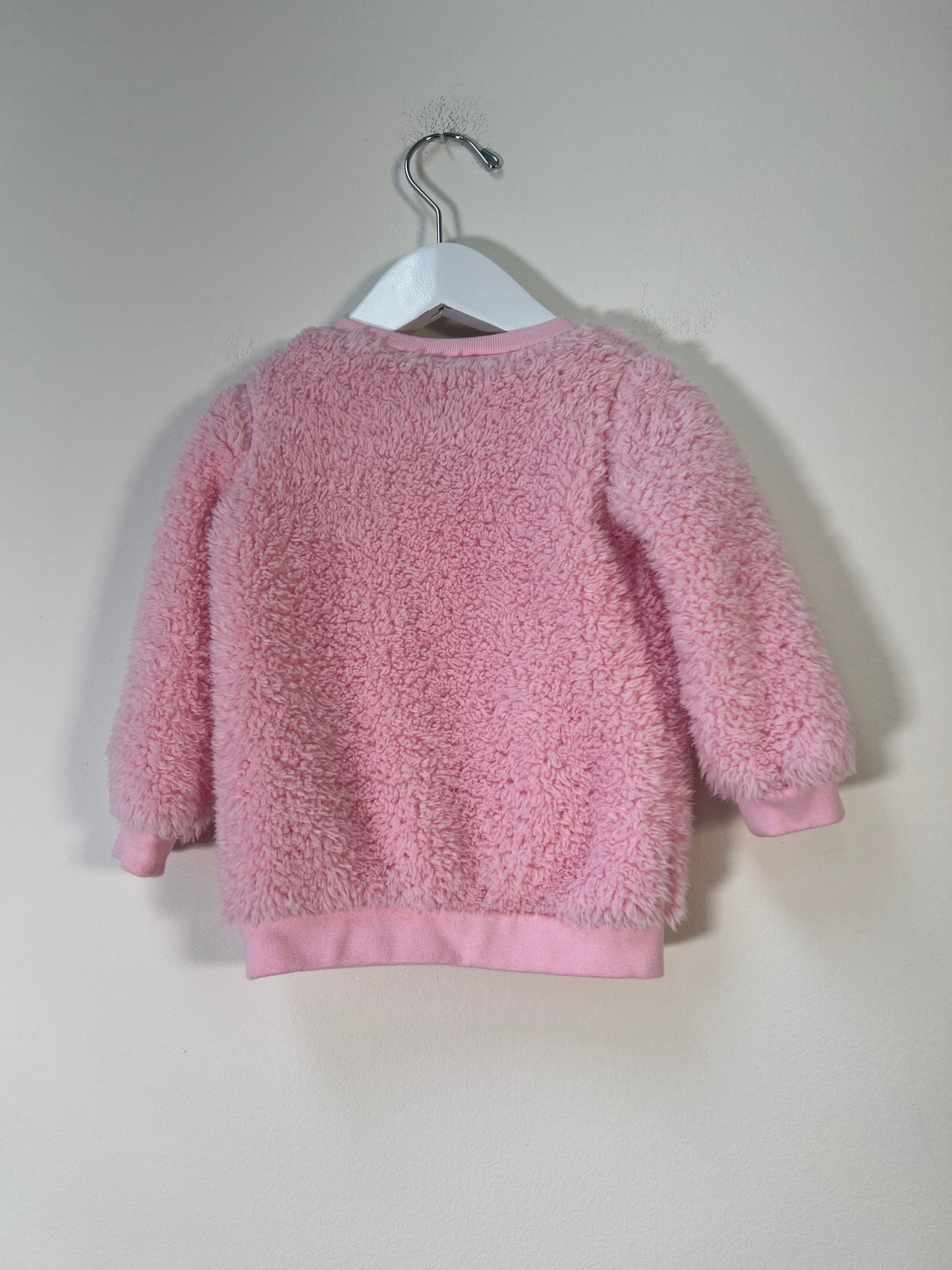9m Fluffy Nike Sweatshirt