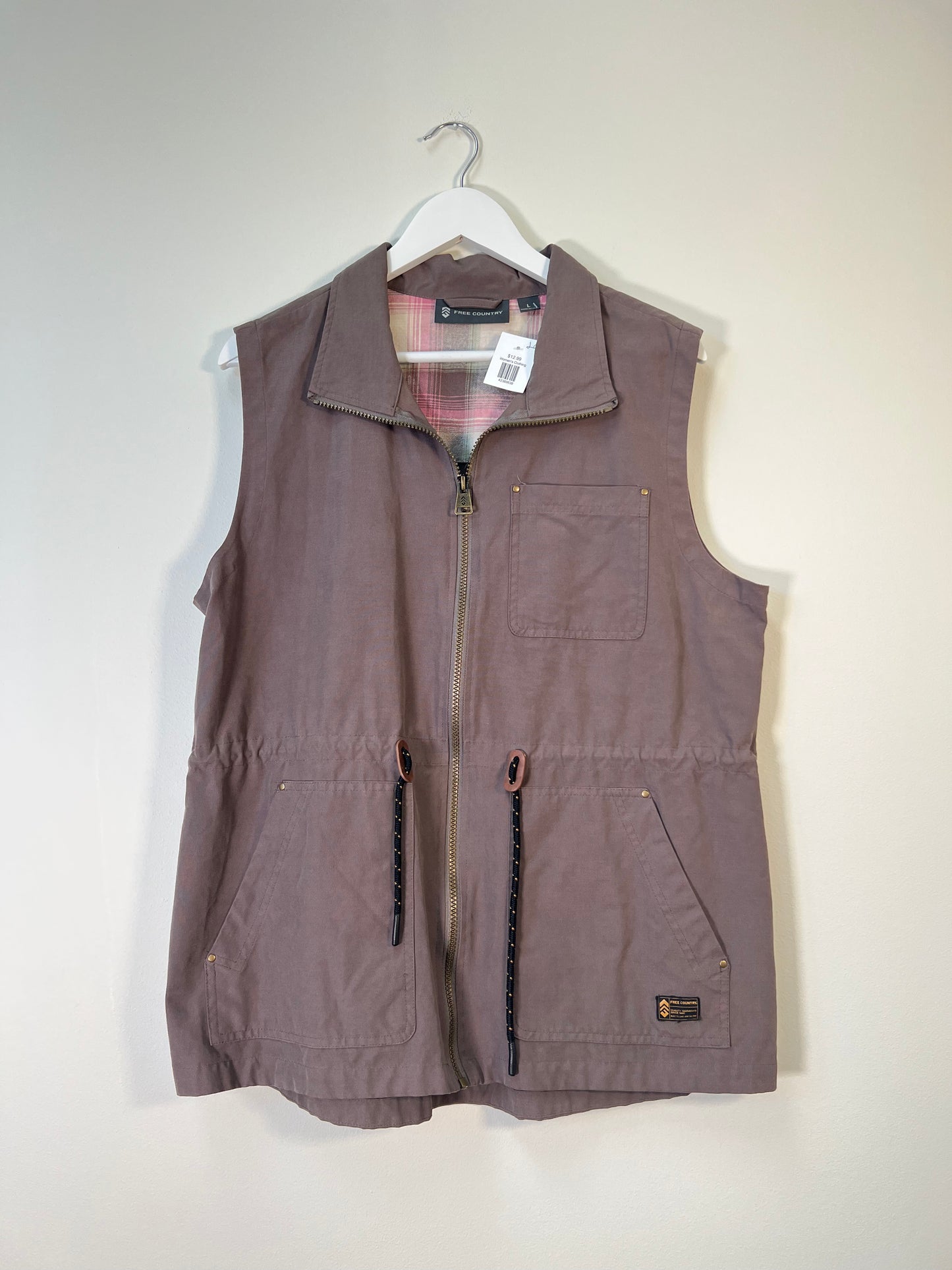 L Free Country Vest
