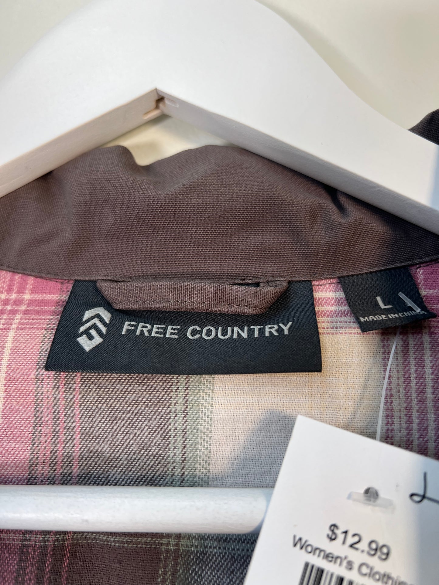 L Free Country Vest