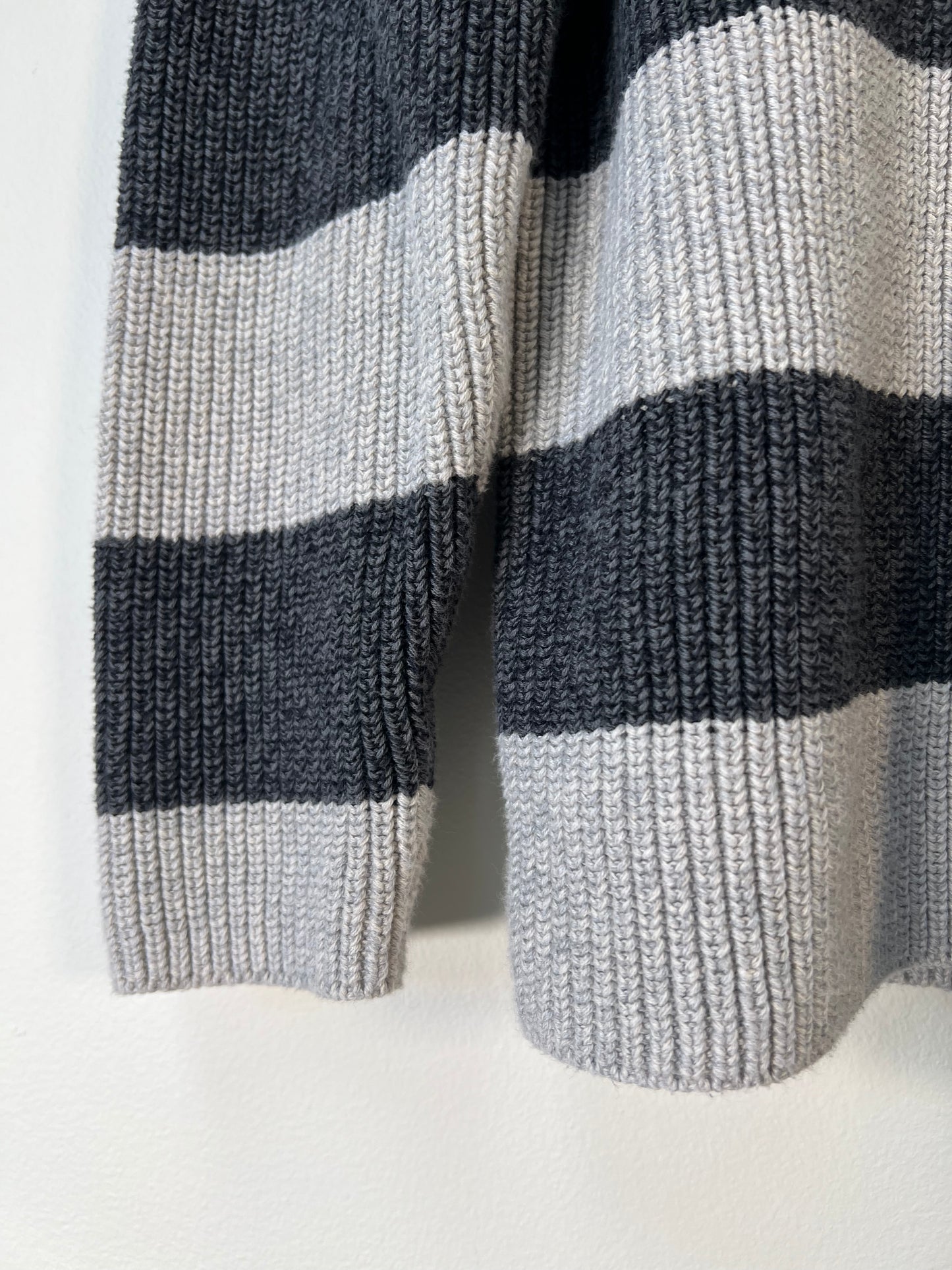 L OshKosh Sweater