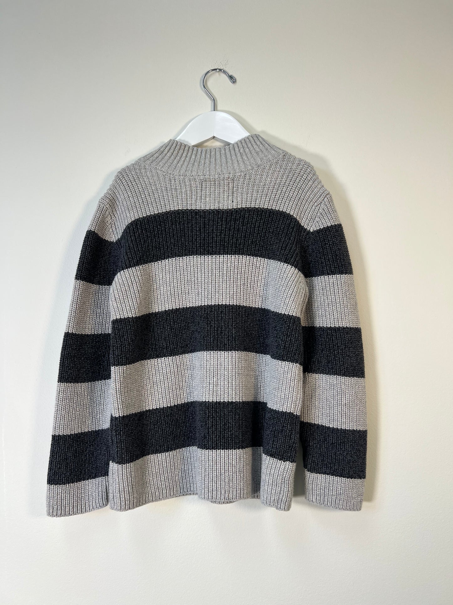 L OshKosh Sweater
