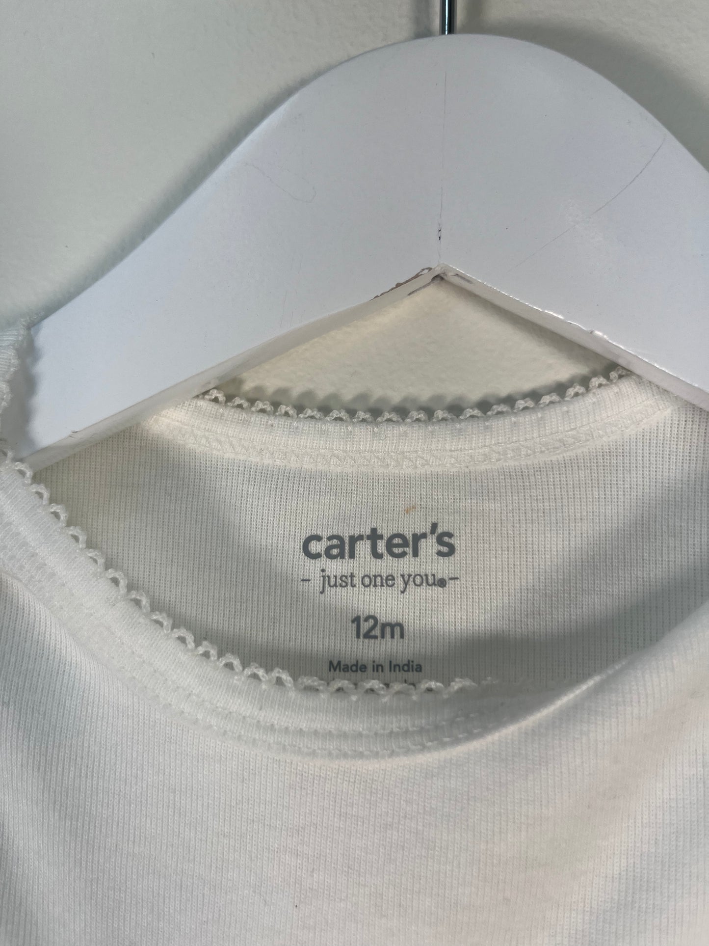 12 M Carter's Set