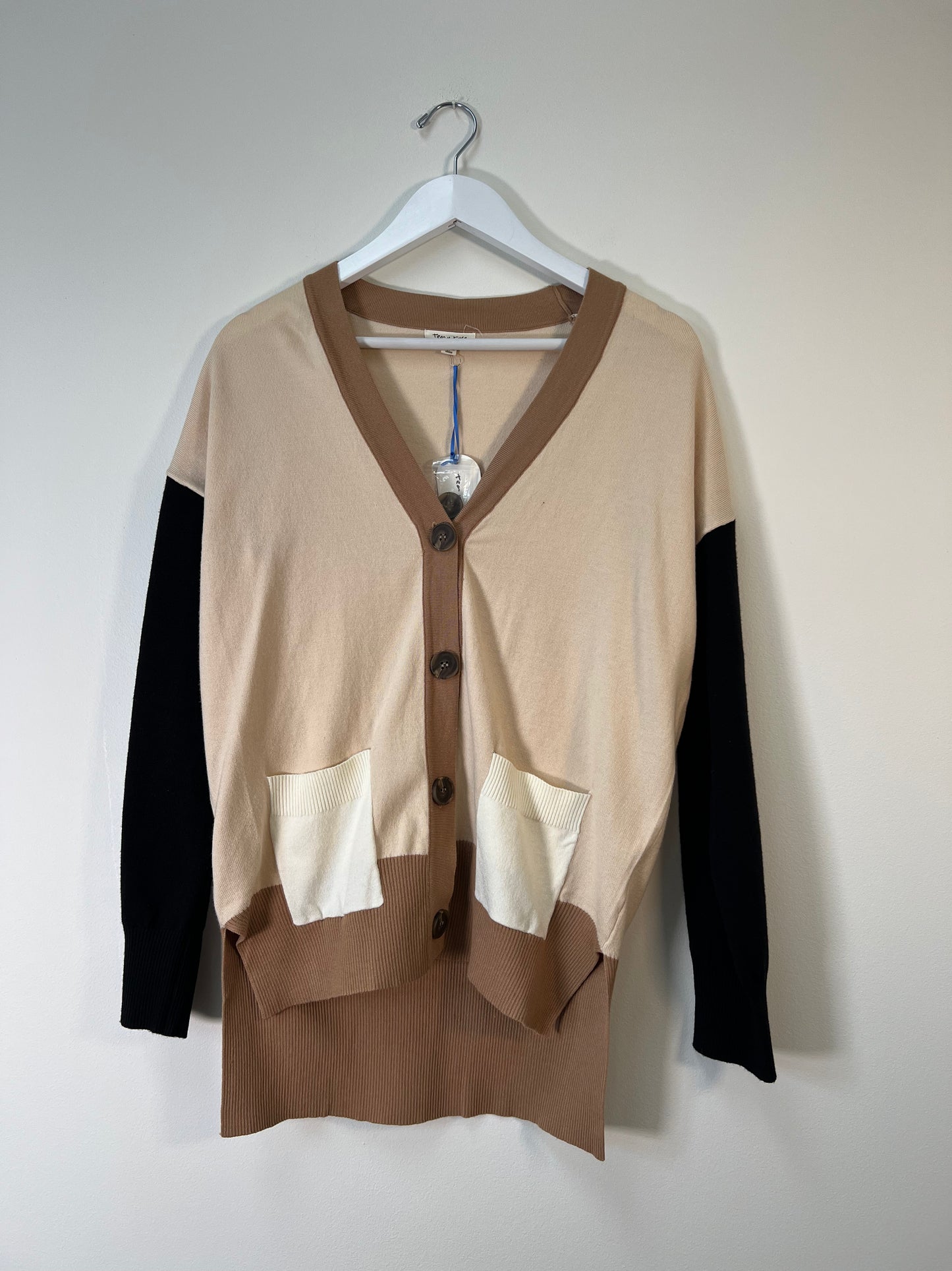 M Tea n Rose Cardigan
