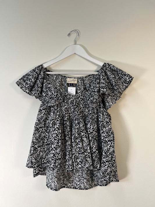 M Universal Thread Blouse
