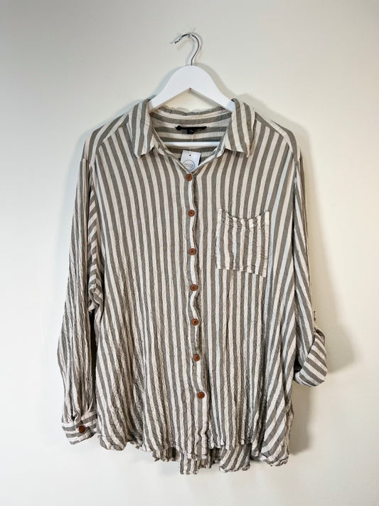 2XL Jane + Delancey Overshirts