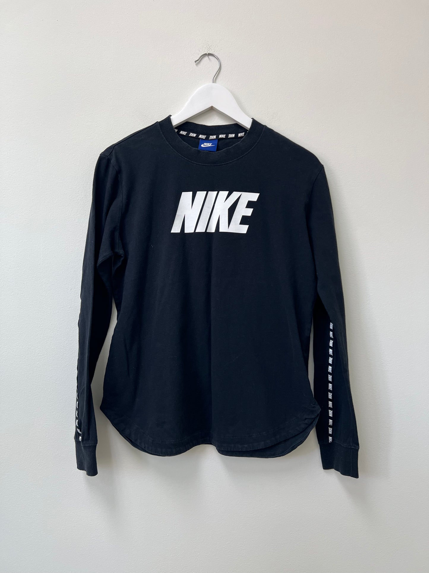 S Nike Sweatshirt