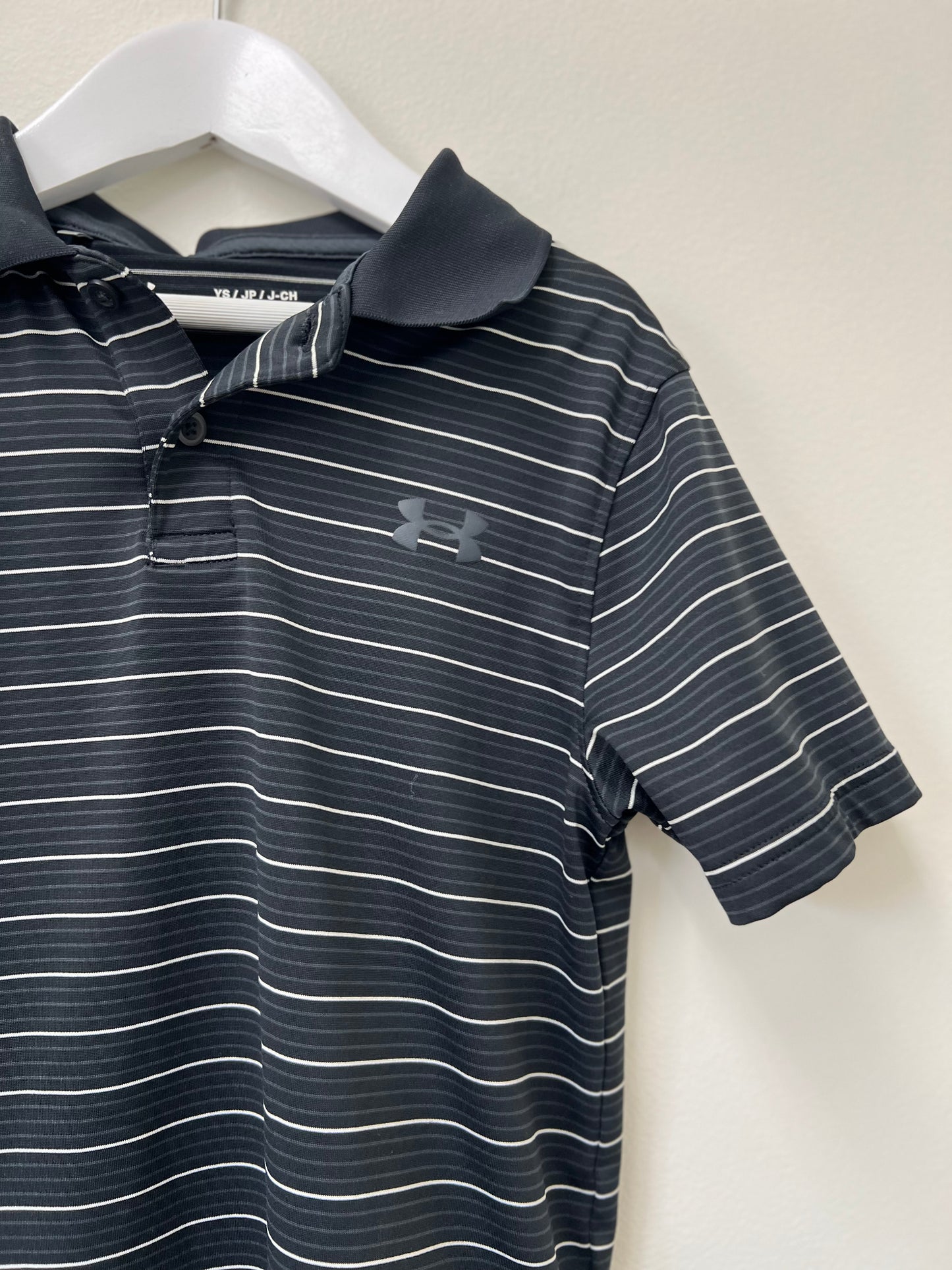 S Under Armour Shirt