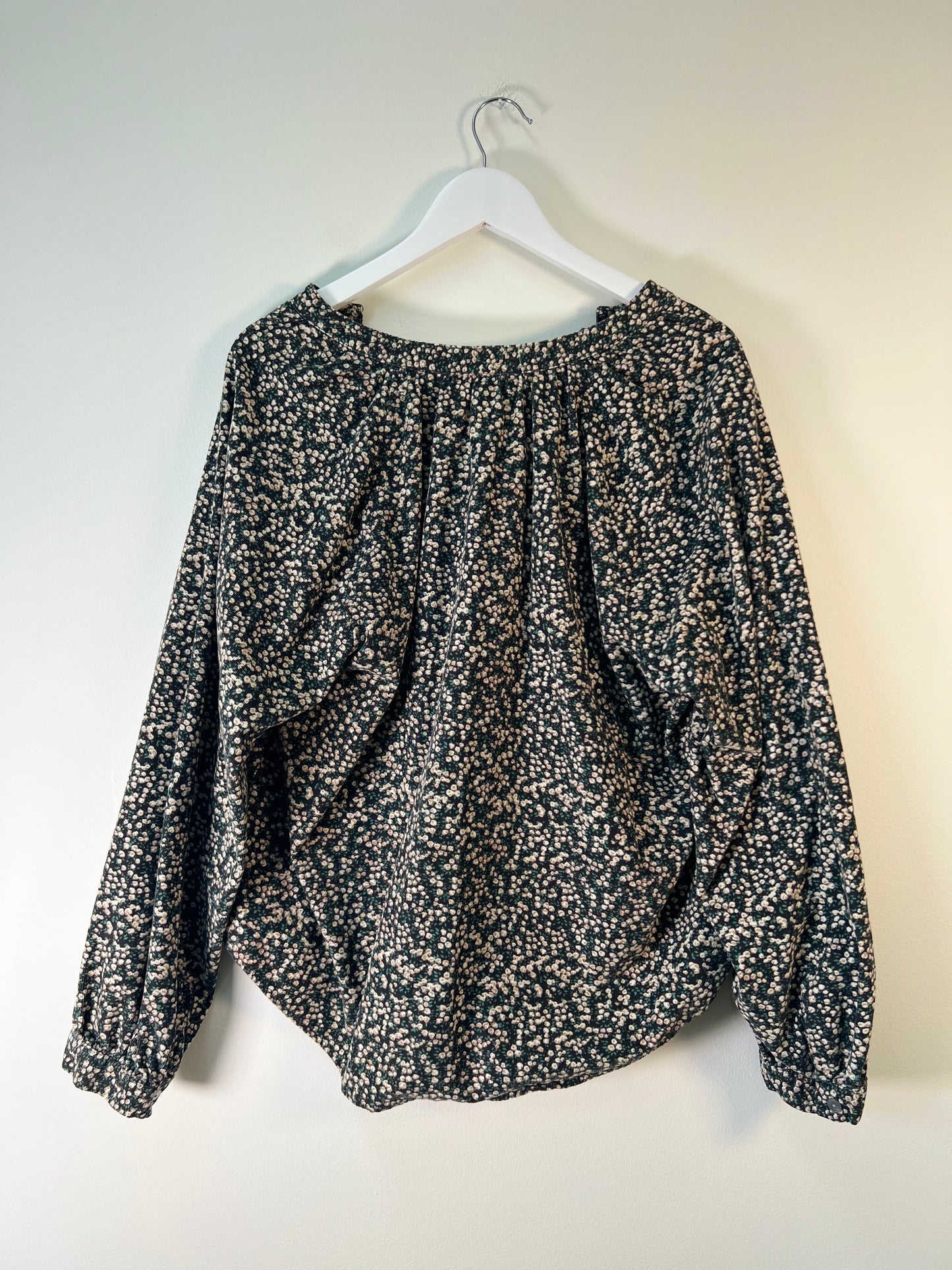 XL Universal Thread Blouse