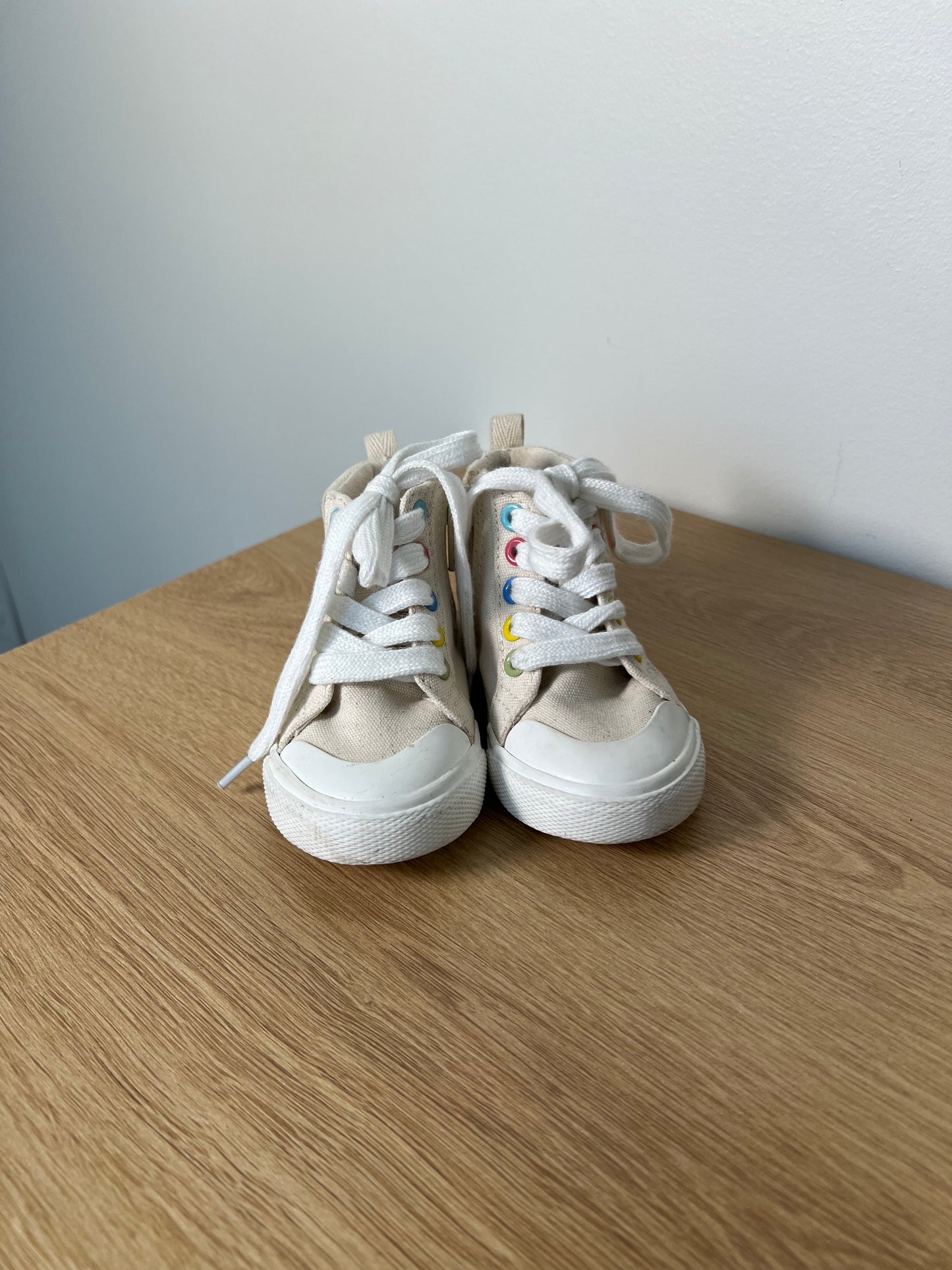 Size 5 Cat & Jack Sneakers