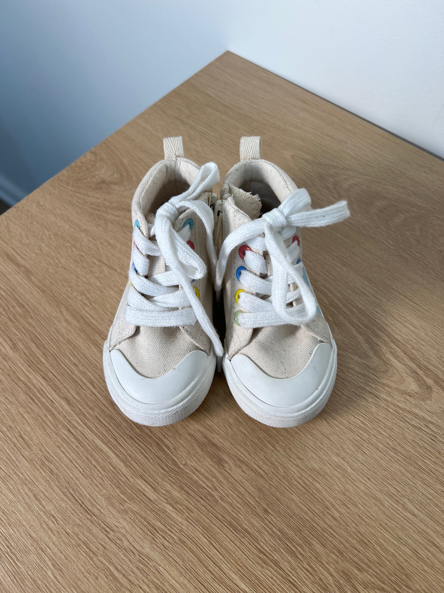 Size 5 Cat & Jack Sneakers