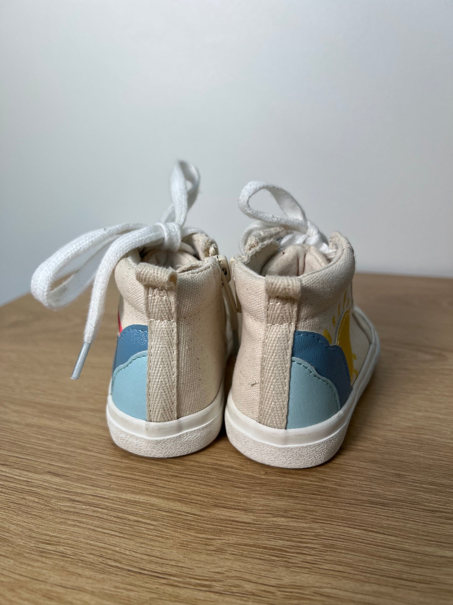 Size 5 Cat & Jack Sneakers