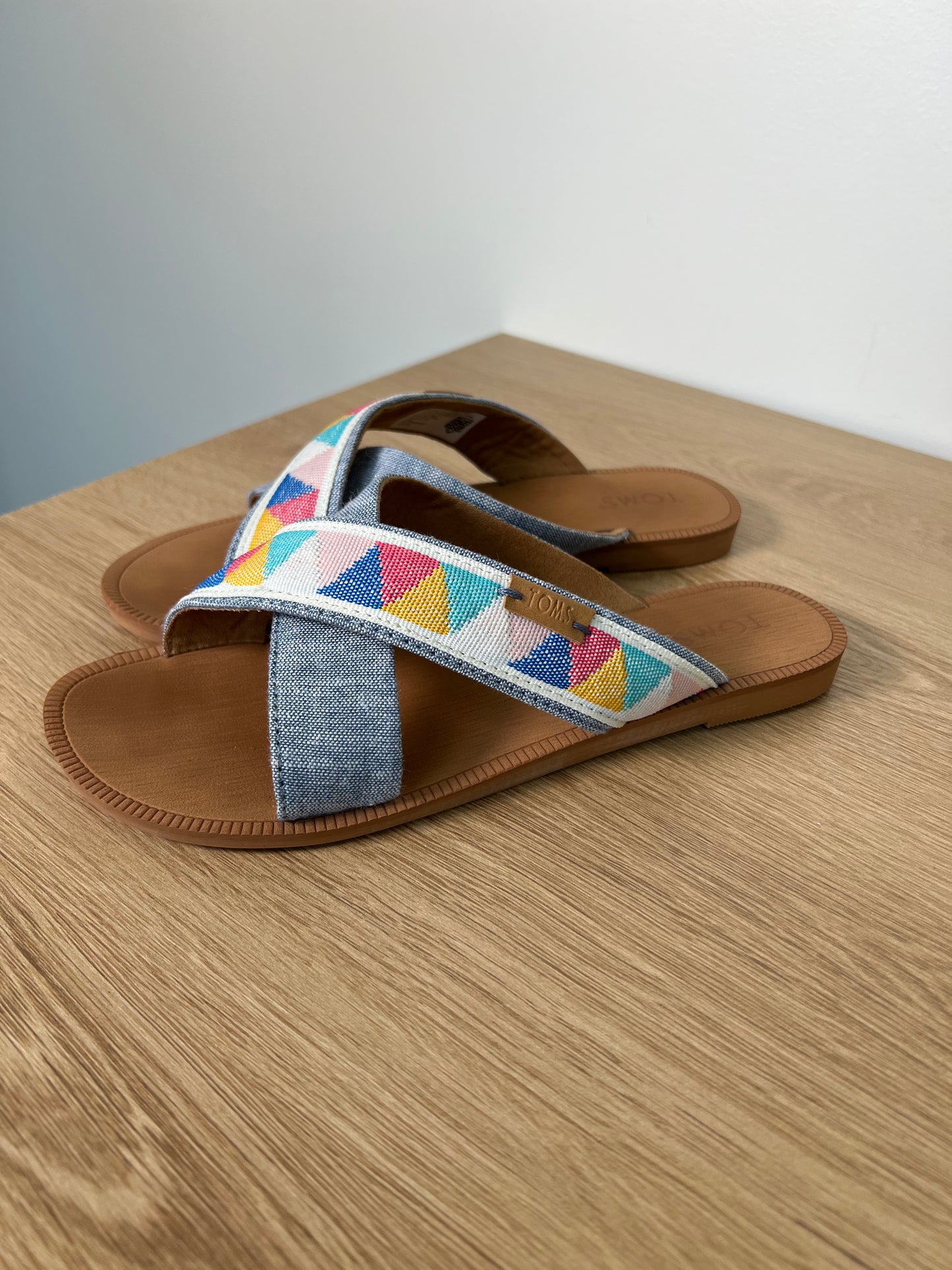 Size 3.5 Girls Sandals