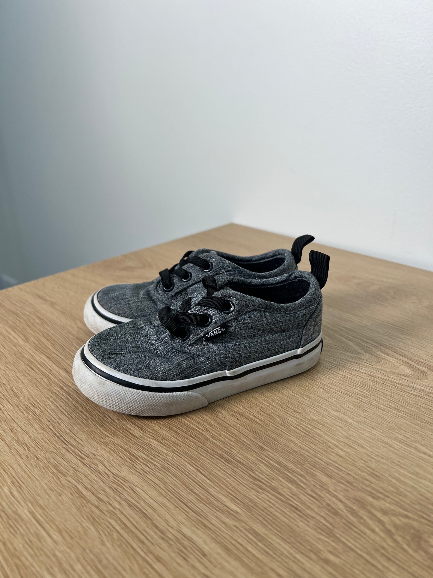 Size 6 Vans Sneakers