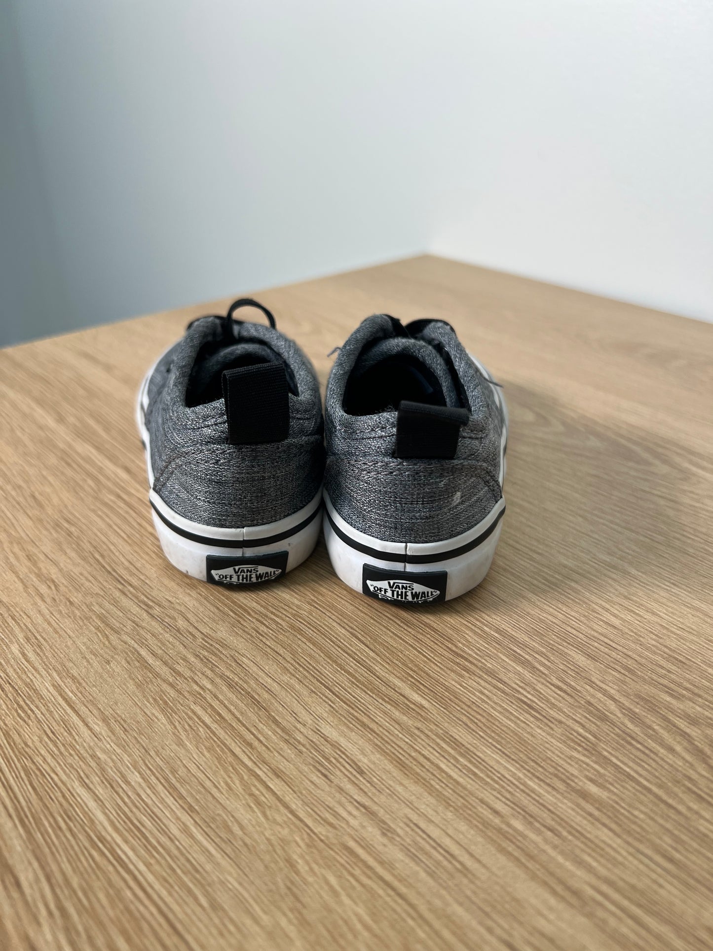 Size 6 Vans Sneakers