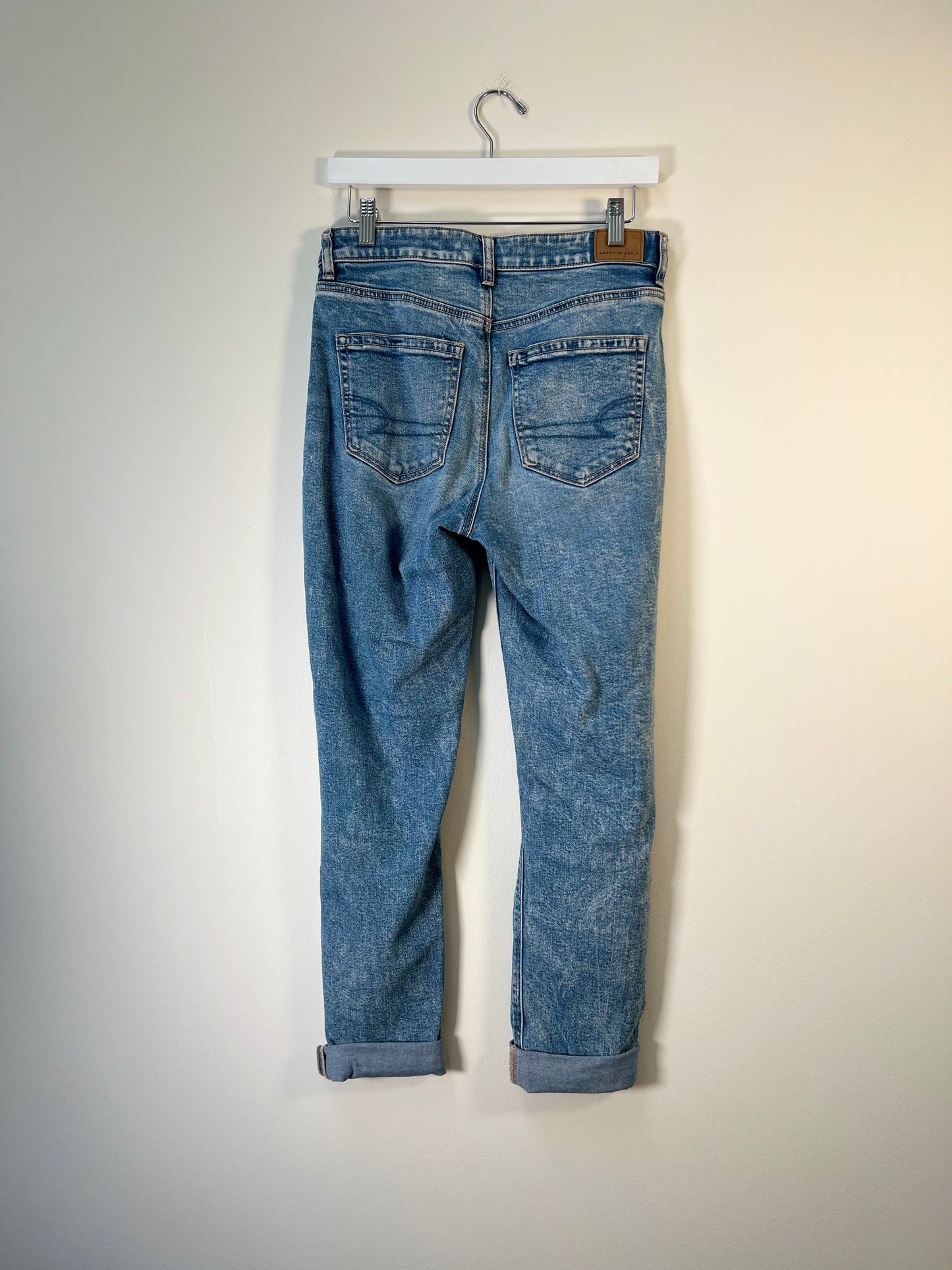 XS American Eagle Mom Jeans