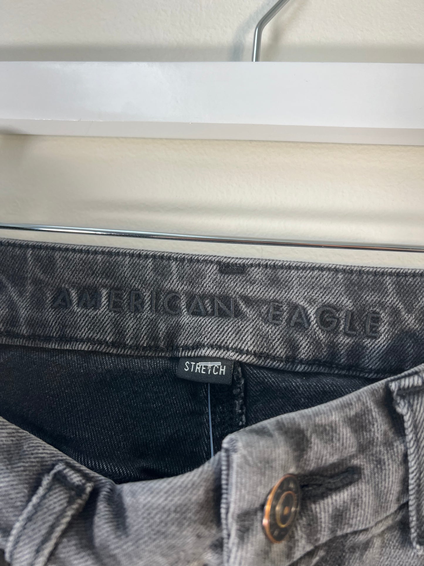 XS American Eagle Mom Jeans