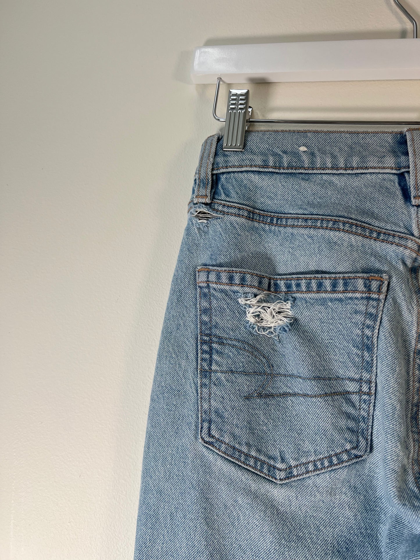 XS American Eagle '90s Skinny Jeans
