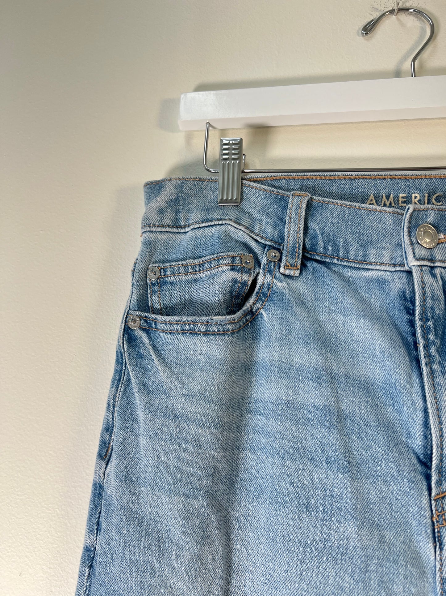 M American Eagle Jeans