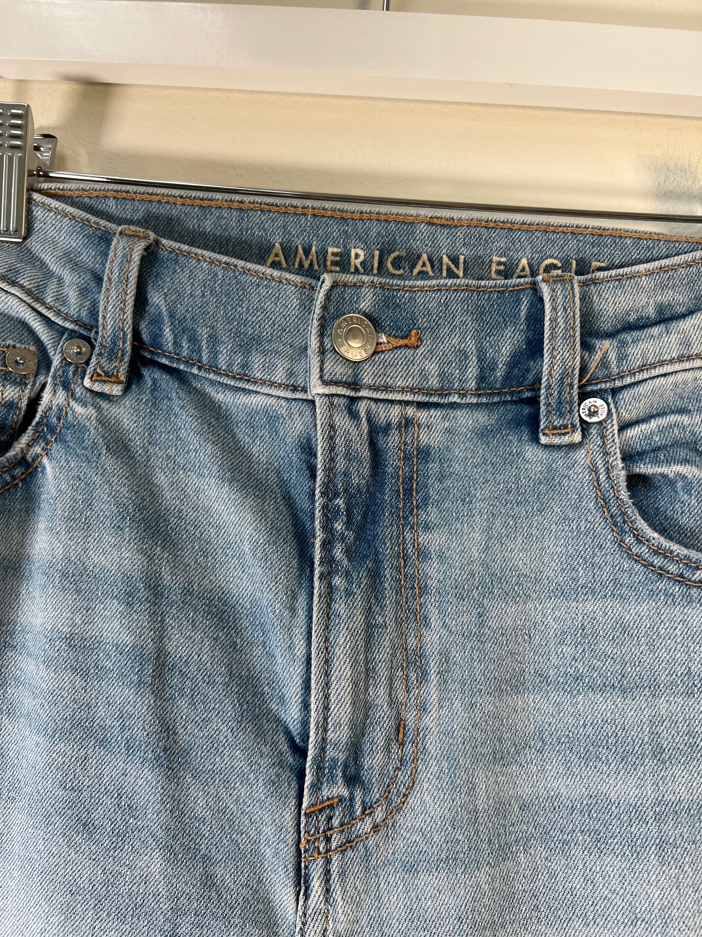 M American Eagle Jeans