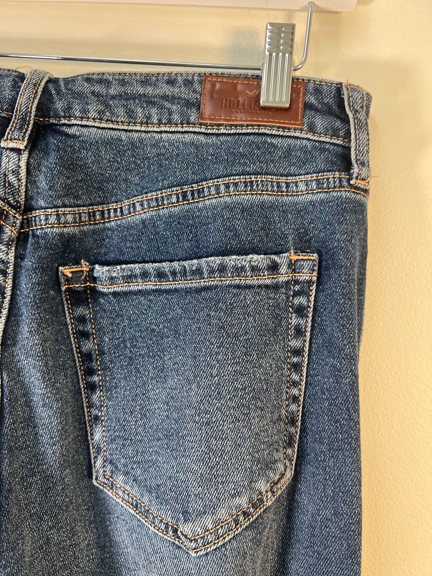 M Hollister Curvy Mom Jean