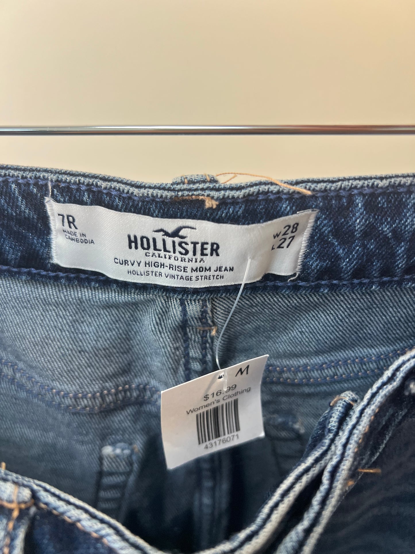 M Hollister Curvy Mom Jean