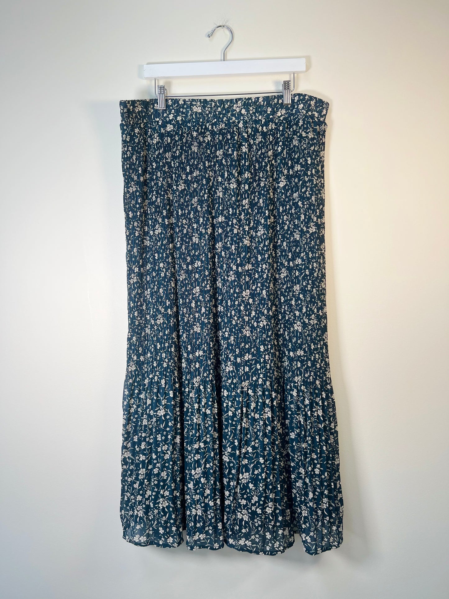 1XL The Main Street Exchange Skirt