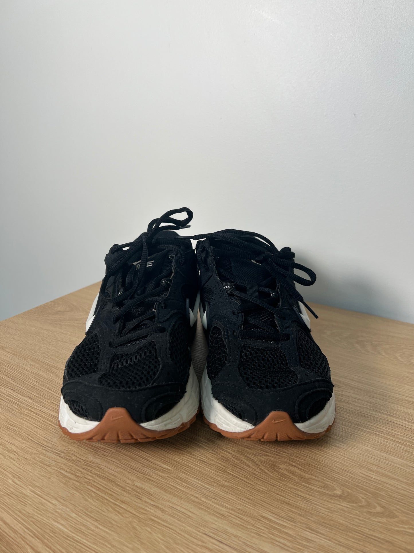 8.5 Nike Sneakers