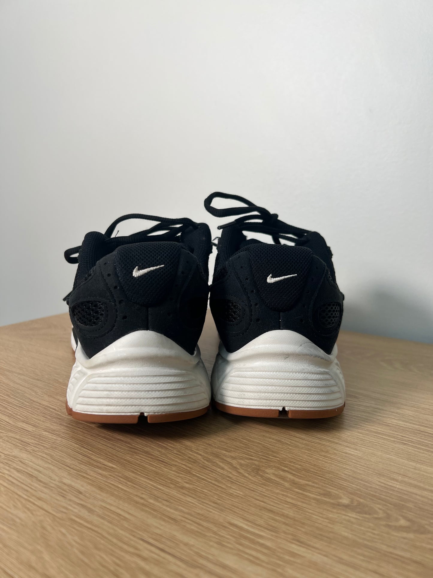 8.5 Nike Sneakers