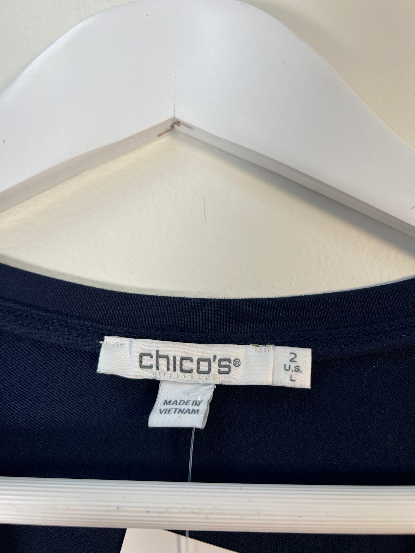 L Chico's T-Shirt