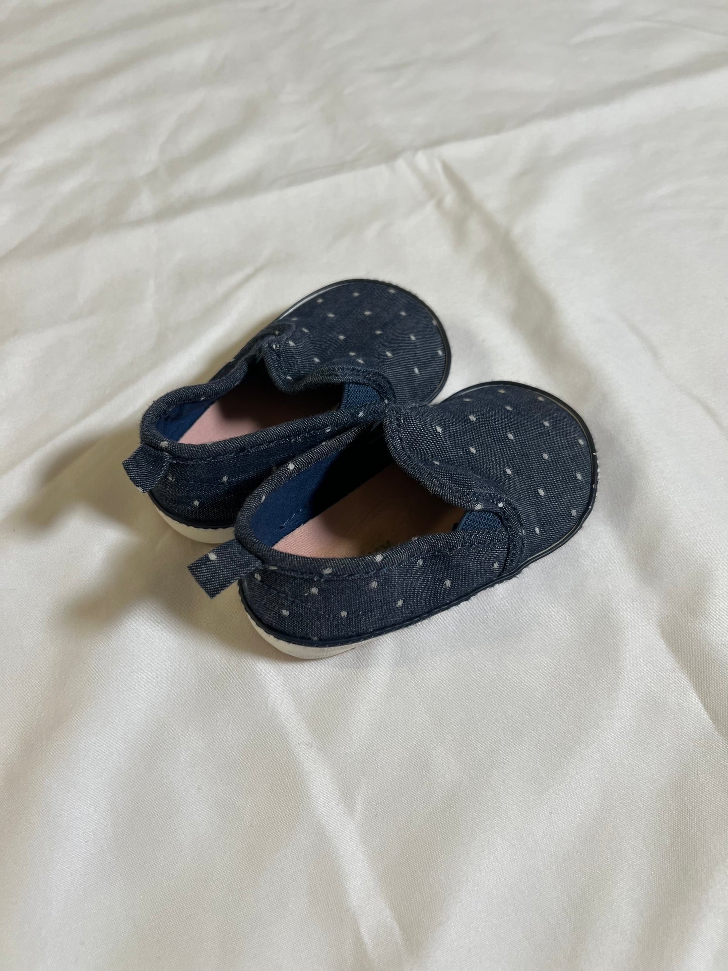 12-18m Old Navy Polka Dot Shoes